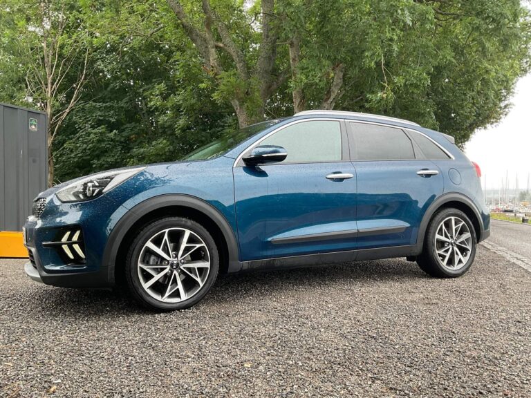 Kia Niro 1.6 GDi 3 SUV 5dr Petrol Hybrid DCT Euro 6 (s/s) (139 bhp)