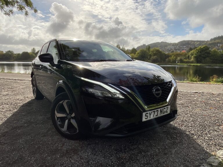 Nissan Qashqai 1.3 DIG-T (160ps) N-Connecta