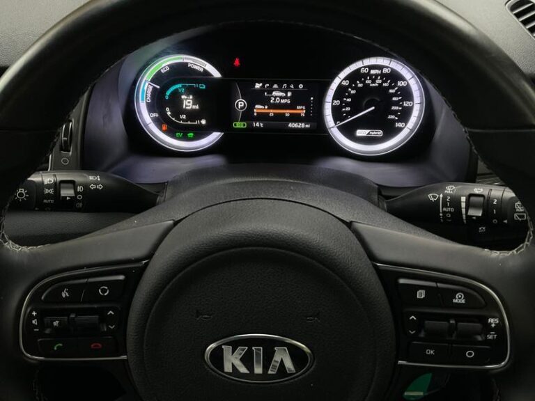 Kia Niro 1.6 GDi 2