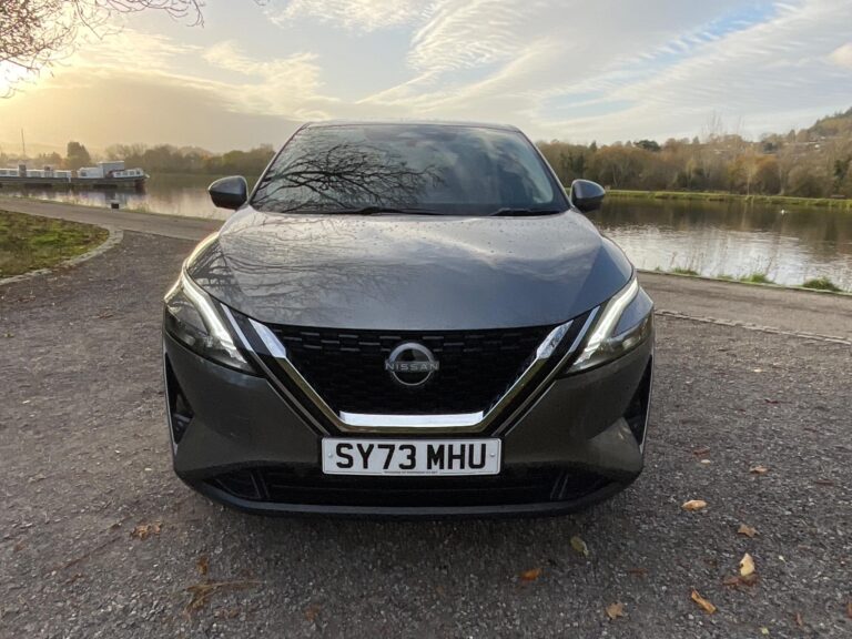 Nissan Qashqai 1.3 DIG-T (160ps) N-Connecta