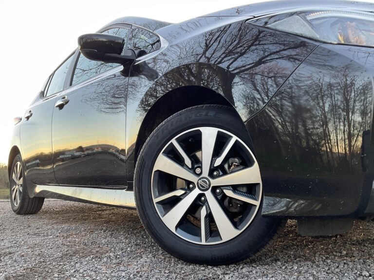 Nissan Leaf E (110kw) Acenta (40kWh) 5 Dr Hatchback