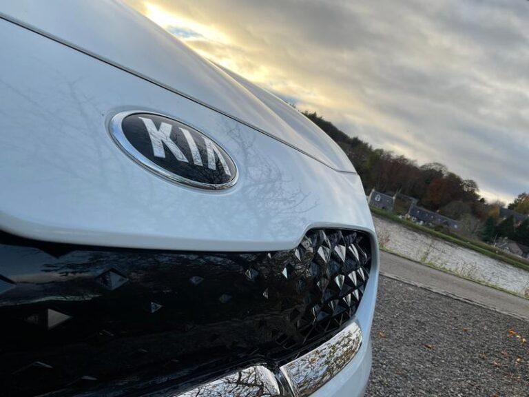 Kia Niro 1.6 GDi 2