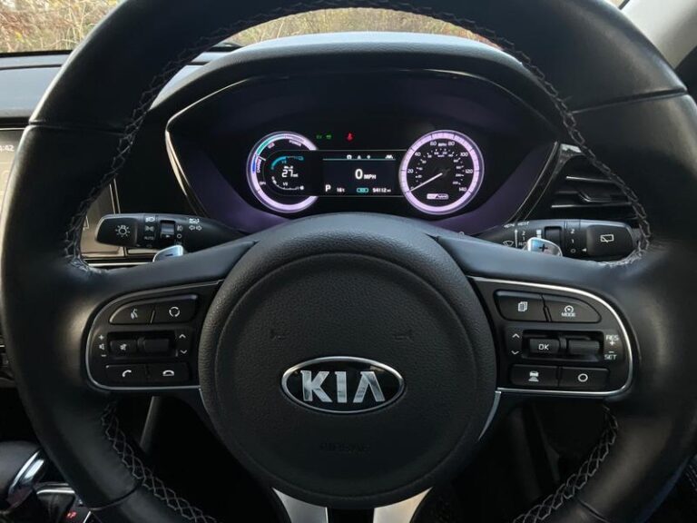 Kia Niro 1.6 GDi 2