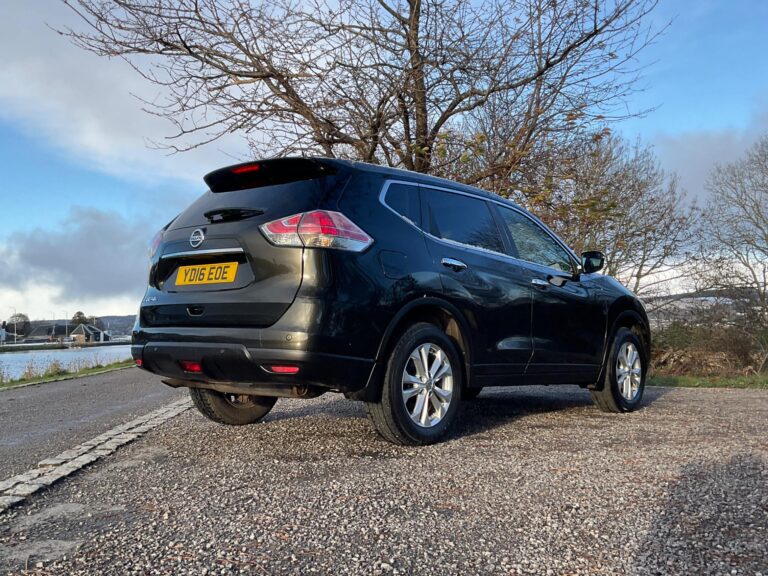 Nissan X-Trail 1.6 dCi Acenta 5-Door Station Wagon